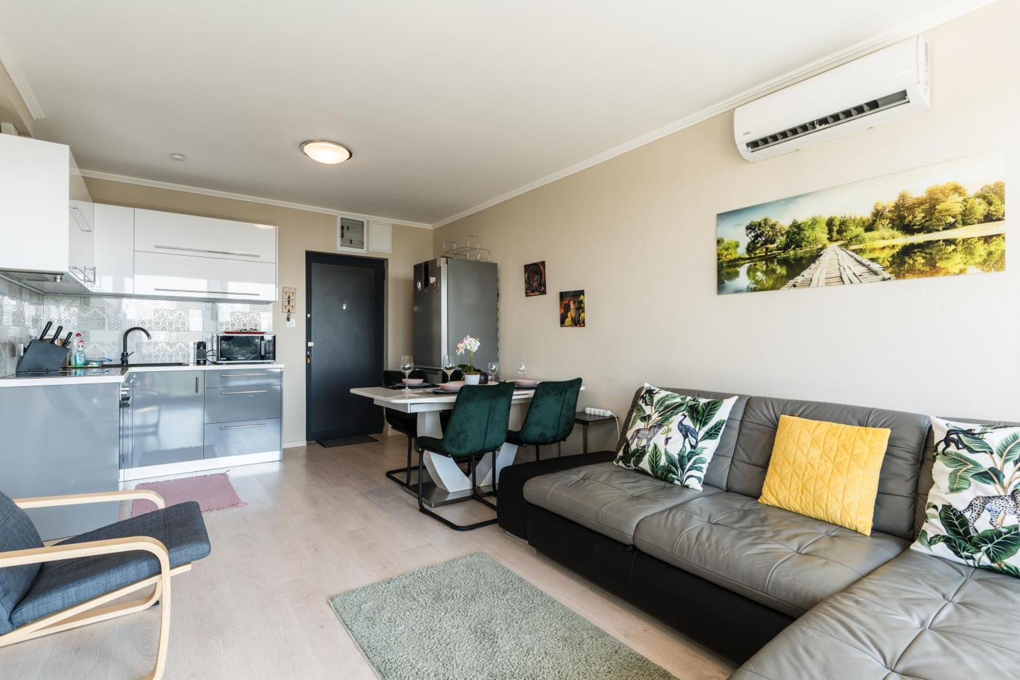 Club Panorama Lake View Apartment Alsóörs エクステリア 写真
